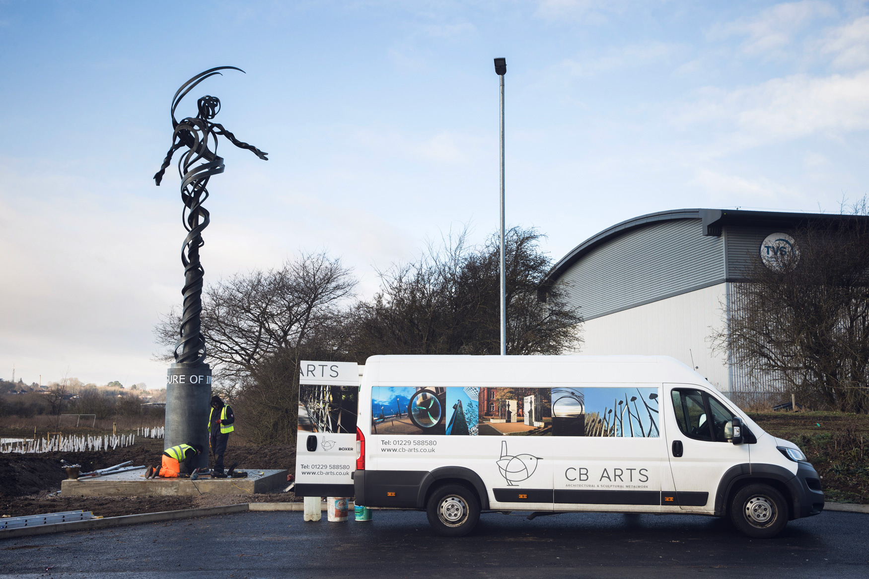 Installation Day for the Figure of Industry Sculpture